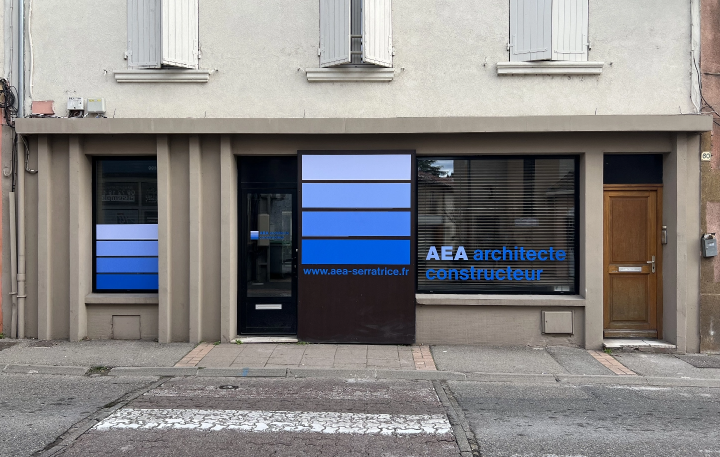 Siège de l'agence AEA Architecte Constructeur au Péage-de-Roussillon en Isère (38)